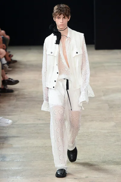 Look 42